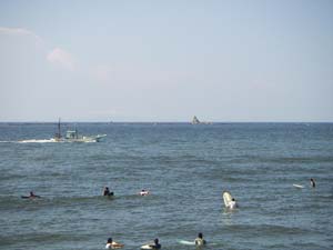 網引船網の投入