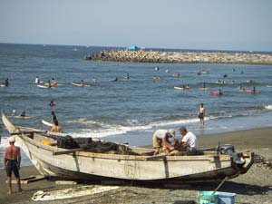 網引船出船準備